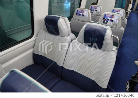 香港エアポートエクスプレスの車内 座席 香港エアポートエクスプレスの車内 座席 121410340