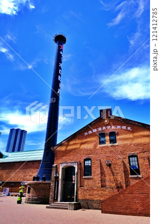 札幌ファクトリー レンガ館 煙突広場の風景 121412785