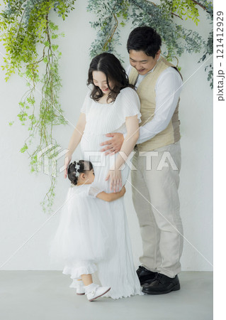 ファミリーフォト 121412929