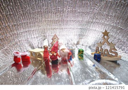 クリスマスの飾りを作る雑貨 121415791