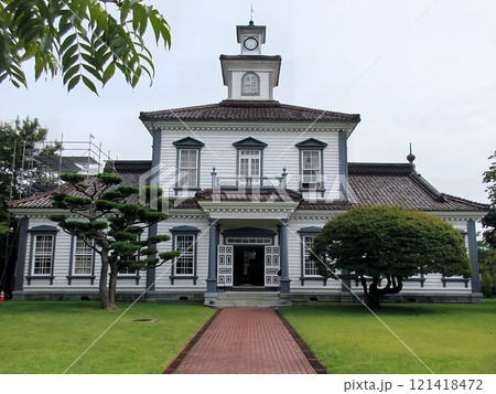 涼秋の鶴岡散策・致道博物館「旧西田川郡役所」 121418472