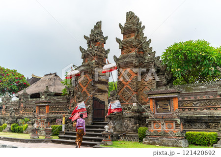 バトゥアン寺院 バトゥアン寺院 121420692