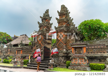 バトゥアン寺院 バトゥアン寺院 121420693