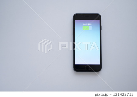 スマートフォンバッテリー残量 121422713