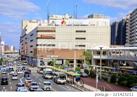 堺市、南海堺東駅南口の風景 121423211