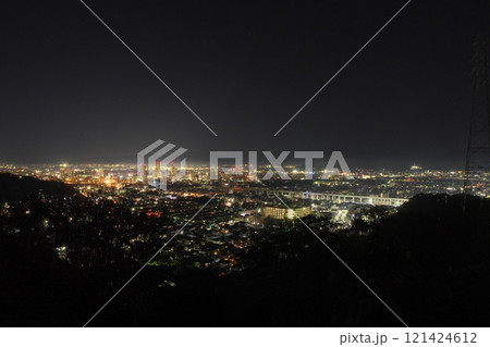八幡山展望台から望む福井市中心部の夜景 八幡山展望台から望む福井市中心部の夜景 121424612