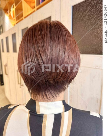 白髪染めハイライト＋暖色ショート！ 121426647