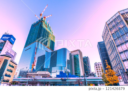 日本の東京都市景観 イブ・日本橋北詰から、日本橋一丁目の再開発事業などを望む=令和6年12月24日 日本の東京都市景観 イブ・日本橋北詰から、日本橋一丁目の再開発事業などを望む=令和6年12月24日 121426879