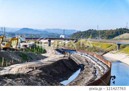 河川工事の風景 121427763