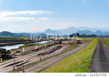 河川工事の風景 121427778