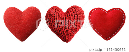 Set of isolated three hearts in vivid knitted and felt dolls on a transparent background. 121430651