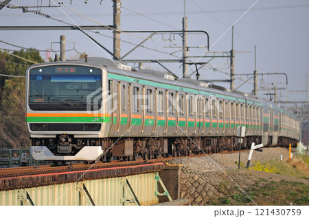 高崎線　岡部－本庄　JR東日本　E231系1000番台　U501編成（小山） 121430759