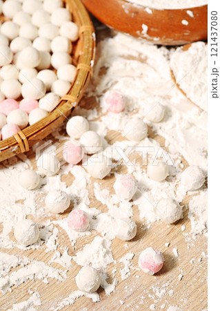 Sweet rice ball Sweet rice ball 121437080