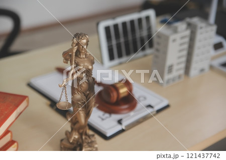 Real Estate Lawyer And House Foreclosure Law Real Estate Lawyer And House Foreclosure Law 121437742