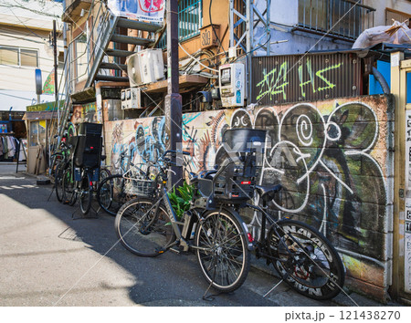 下北沢　路地裏風景 121438270