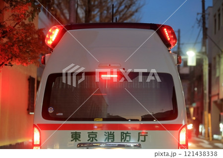 救急車 121438338