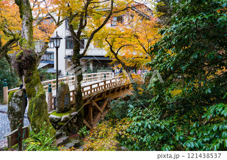 山中温泉の観光名所「鶴仙渓」|紅葉イメージ|観光イメージ|11月撮影|石川県加賀市 山中温泉の観光名所「鶴仙渓」|紅葉イメージ|観光イメージ|11月撮影|石川県加賀市 121438537