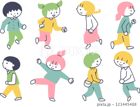 元気に遊ぶ子供たちのセット 121445488