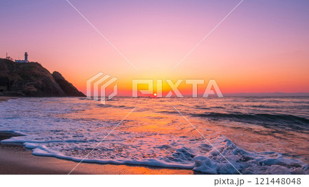 角田浜の夕暮れ 121448048