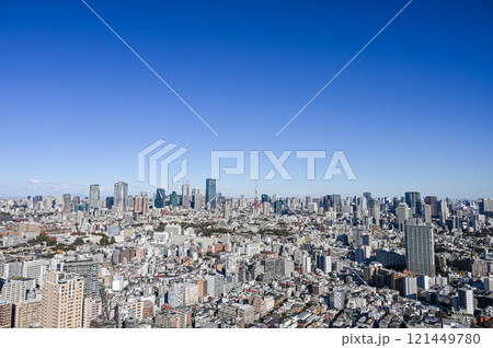 東京の都市風景 121449780
