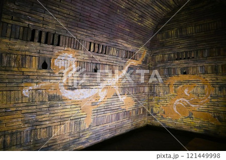 韓国公州、武寧王陵白虎と玄武 韓国公州、武寧王陵白虎と玄武 121449998