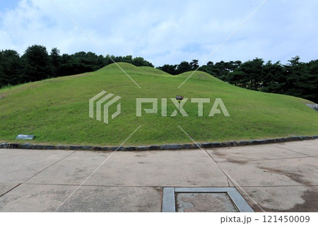 韓国公州、武寧王陵・宋山里古墳群 121450009