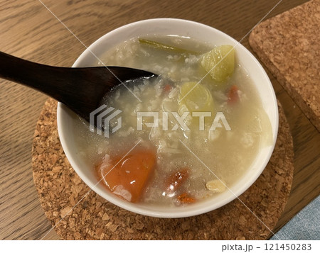 参鶏湯 サムゲタン 参鶏湯 サムゲタン 121450283
