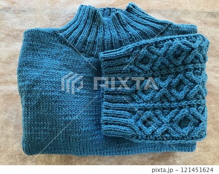 手編みセーター　アラン模様　棒針編み 121451624