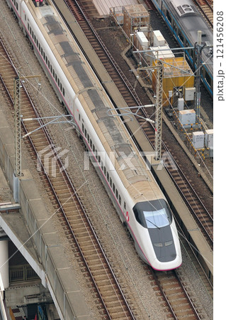 東北新幹線 上野-大宮 JR東日本 E3系 R3編成(秋田)+E2系 J6編成(仙台) こまち 東北新幹線 上野-大宮 JR東日本 E3系 R3編成(秋田)+E2系 J6編成(仙台) こまち 121456208