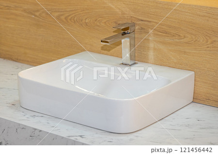 Modern Ceramic Wash Basin 121456442