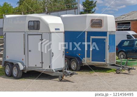 Single Horse Trailer 121456495