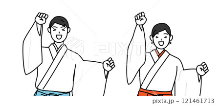 軽やかに喜んでジャンプする神社の神主と巫女 121461713