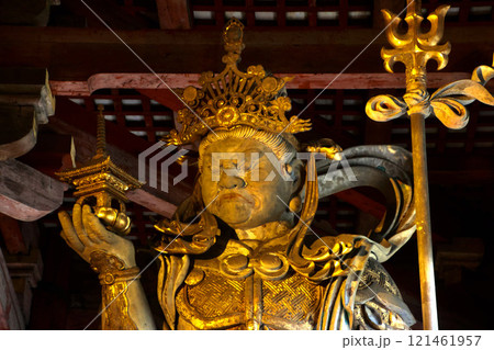東大寺大仏殿・多聞天(奈良県・奈良市) 東大寺大仏殿・多聞天(奈良県・奈良市) 121461957