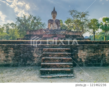 Stone Buddha statue at Wat Maechon temple, Sukhothai, Thailand 121462236
