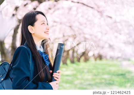 高校生　卒業 121462425