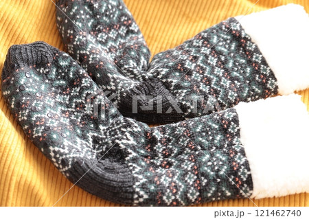 冷え対策モコモコ靴下 ノルディック柄のルームソックス 冷え対策モコモコ靴下 ノルディック柄のルームソックス 121462740