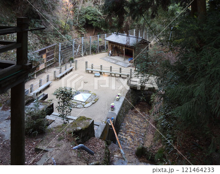 山上不動堂 不動明王堂と滝行場 山上不動堂 不動明王堂と滝行場 121464233