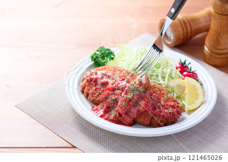 トンカツのトマトソース仕立て トンカツのトマトソース仕立て 121465026