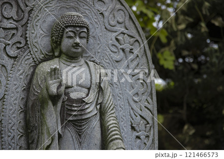 金剛山正福寺の釈迦如来【伝統イメージ】 121466573