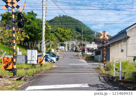 東讃岐富士こと白山山麓に鎮座する白山神社(香川県三木町) 東讃岐富士こと白山山麓に鎮座する白山神社(香川県三木町) 121469433
