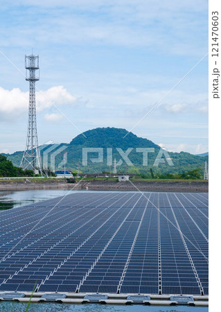 ため池ソーラー　羽鹿池太陽光発電所（香川県さぬき市大川町） 121470603