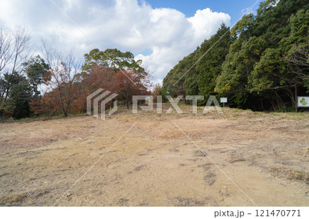 四国山の山頂広場(和歌山県和歌山市) 四国山の山頂広場(和歌山県和歌山市) 121470771