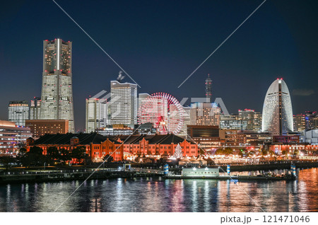 全館が点灯した横浜みなとみらい 全館が点灯した横浜みなとみらい 121471046