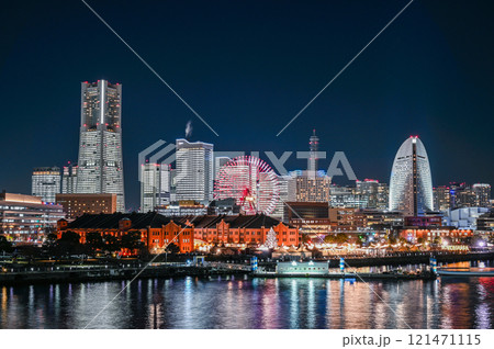横浜みなとみらいの夜景 横浜みなとみらいの夜景 121471115