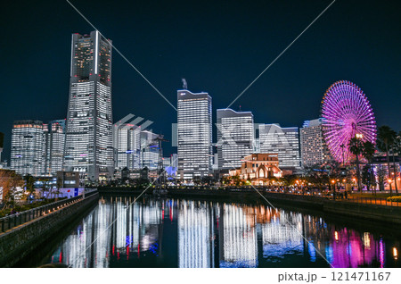 横浜みなとみらいの夜景 横浜みなとみらいの夜景 121471167