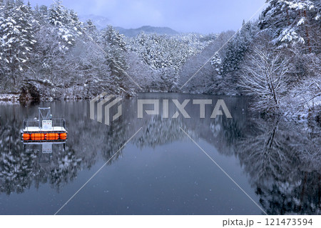 241223ダム湖z061 241223ダム湖z061 121473594