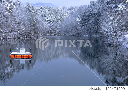 241223ダム湖z079 241223ダム湖z079 121473600