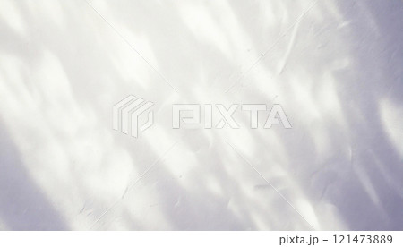 光と影が織りなすソフトな背景テクスチャ 121473889