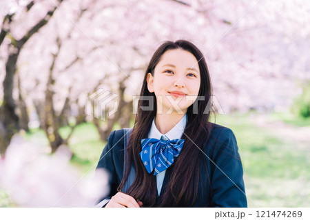 桜と女子高生 桜と女子高生 121474269