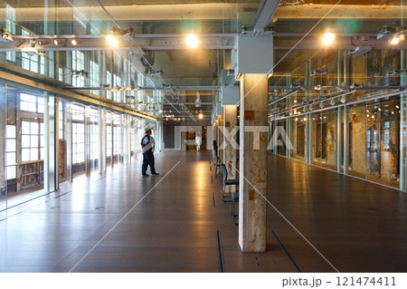 富岡製糸場 旧富岡製糸場 西置繭所 多目的ホール 富岡製糸場 旧富岡製糸場 西置繭所 多目的ホール 121474411